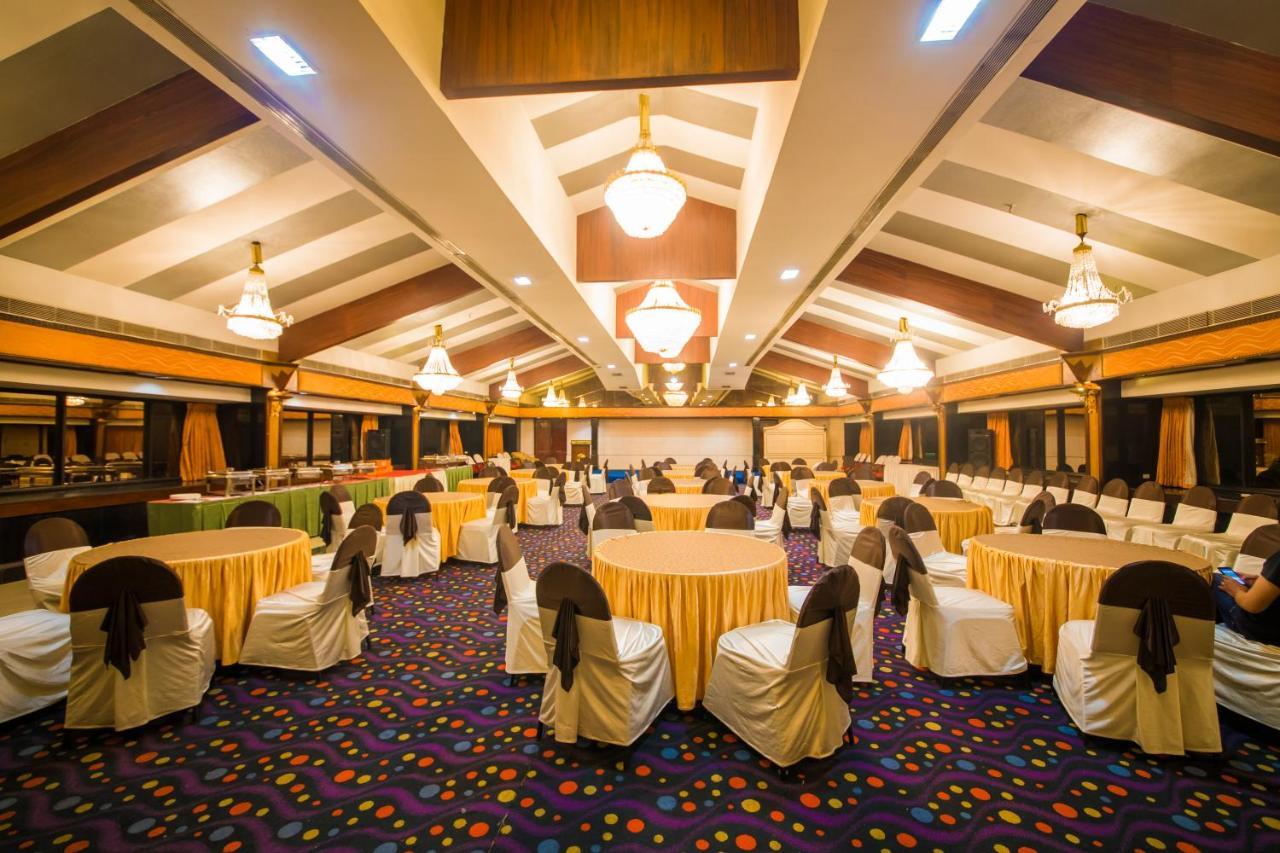 The Renai Cochin Hotel Kochi Luaran gambar